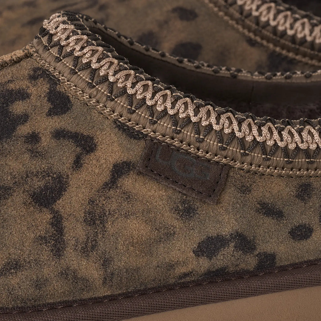 UGG Tasman Spotted Donna in Chestnut