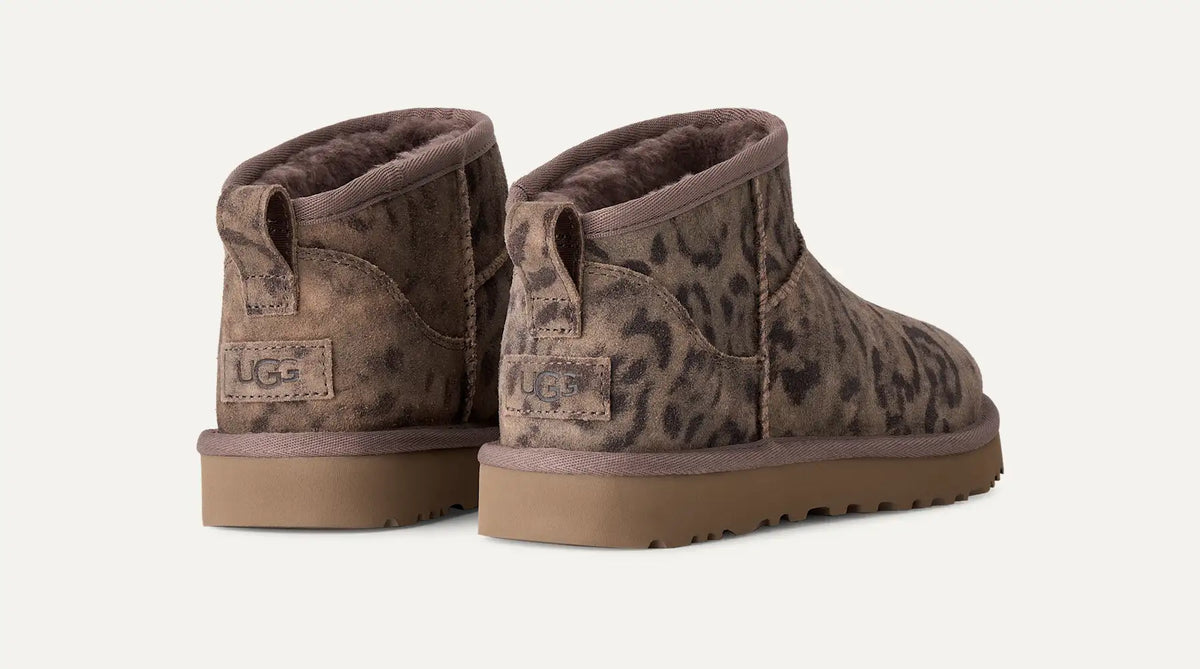 UGG Classic Ultra Mini Spotted Boot Donna in Chestnut
