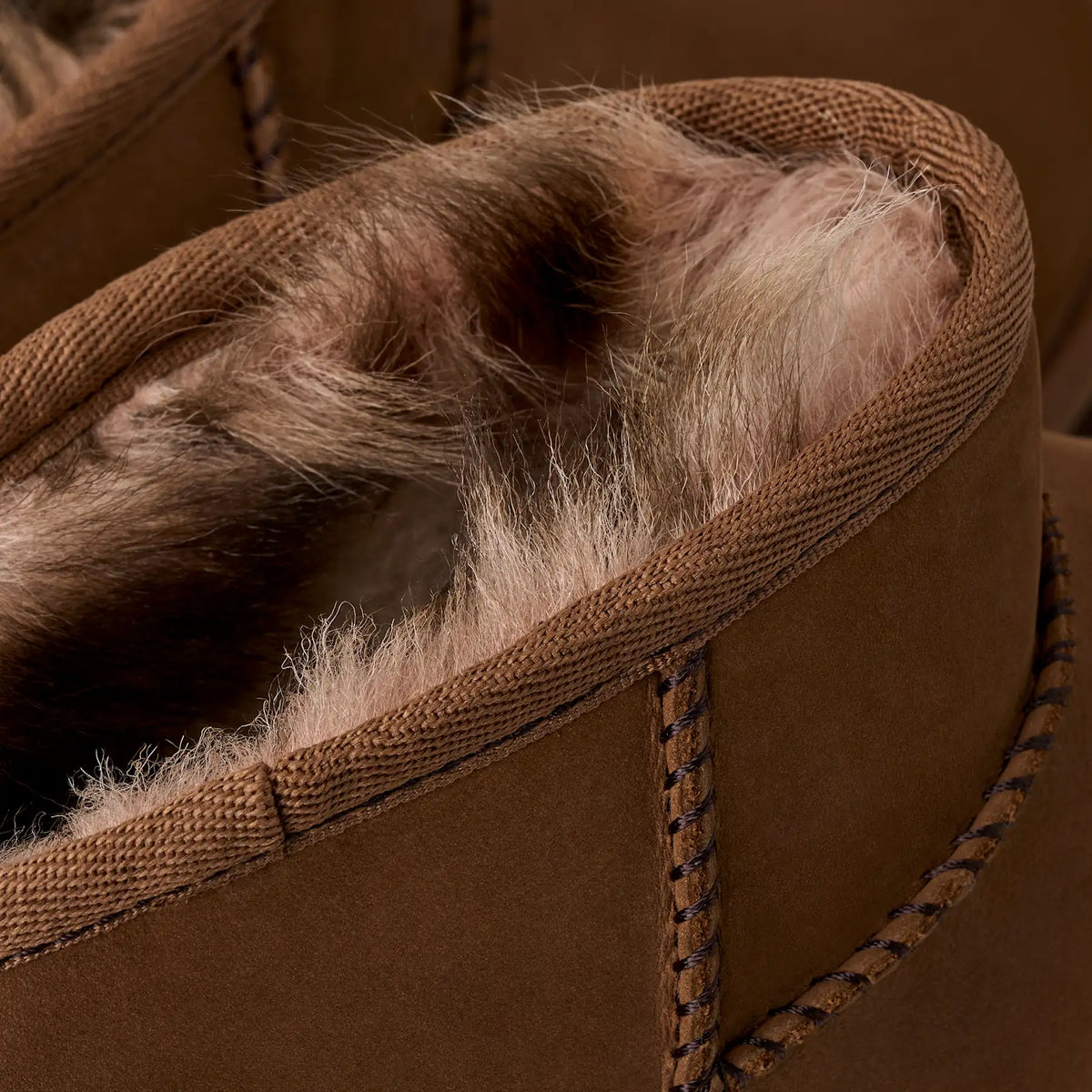 UGG Stivali Classic Ultra Mini Nubuck Donna in Dark Chestnut