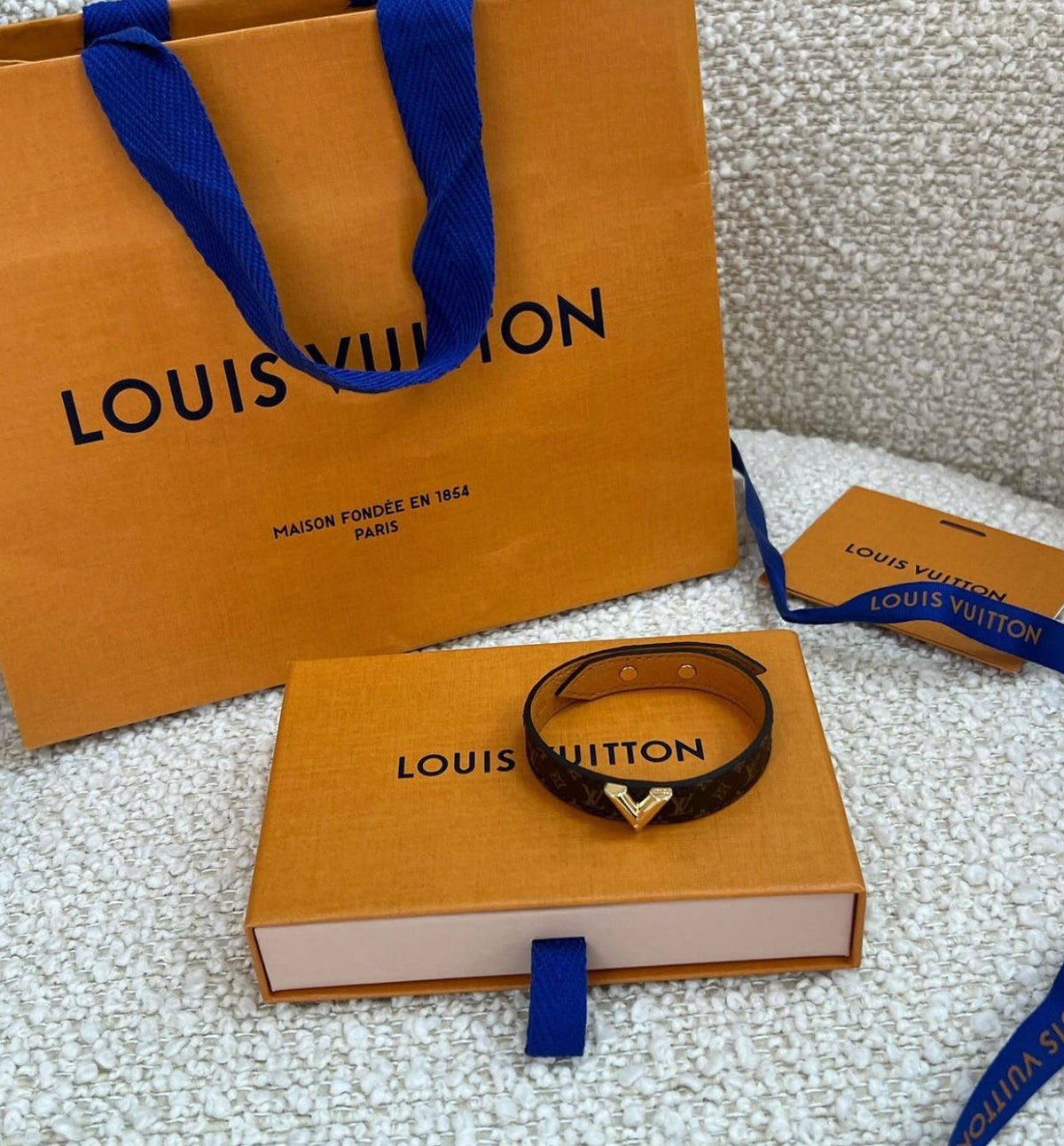 Bracelet Louis Vuitton – Accessorio premium elegante