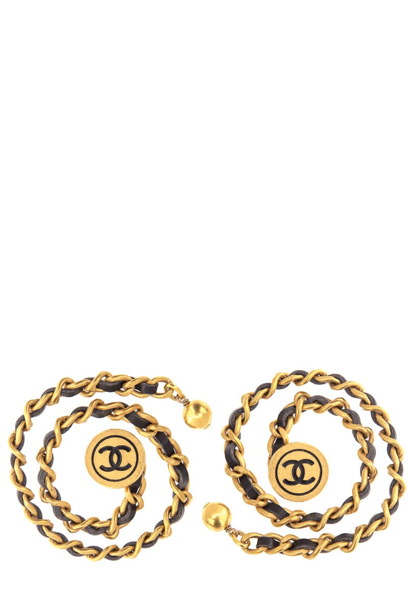 Chanel 1993 Black & Gold Cufflinks – Accessorio premium elegante