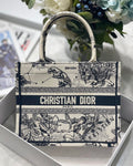 DIOR BOOK TOTE – Accessorio premium elegante