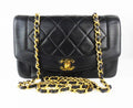 CHANEL 'Diana' 22  classic flap bag - vintage – Accessorio premium elegante