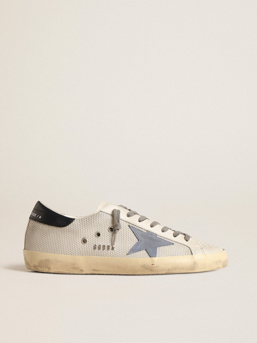 Golden Goose Super-Star in Rete Argento Chiaro con Stella in Suede Azzurro