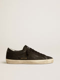 Golden Goose Super-Star Uomo in Nabuk Nero con Stella Traforata e Talloncino in Nabuk Nero