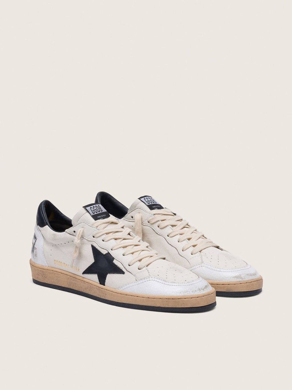 NUOVO ARRIVO - Golden Goose Ball Star Uomo in nappa bianca e stella nera