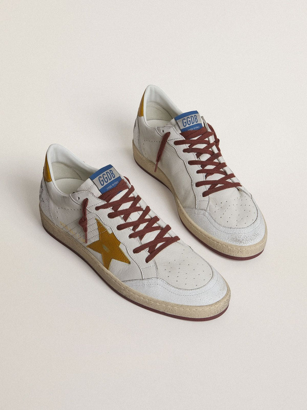 Golden Goose Ball Star Uomo in Nappa Bianca con Stella e Talloncino in Pelle Gialla con Motivo Animalier