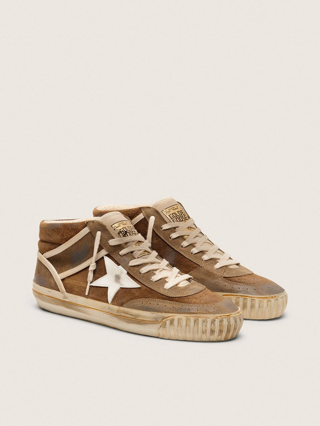 Golden Goose Mid Star Uomo Lab in Suede Color Ruggine con Stella in Pelle Bianca