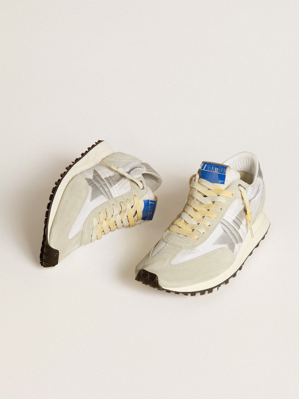 Golden Goose Marathon Uomo con Tomaia in Nylon Bianco e Stella Argento