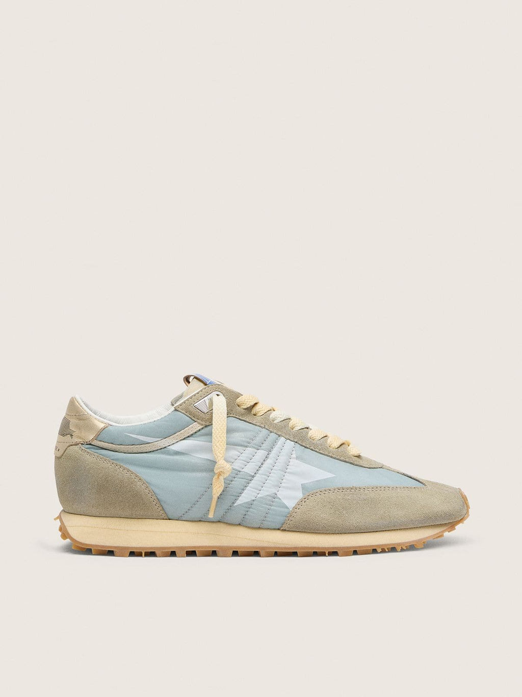 Golden Goose Marathon Uomo con Tomaia in Nylon Azzurro e Stella Azzurro Pastello