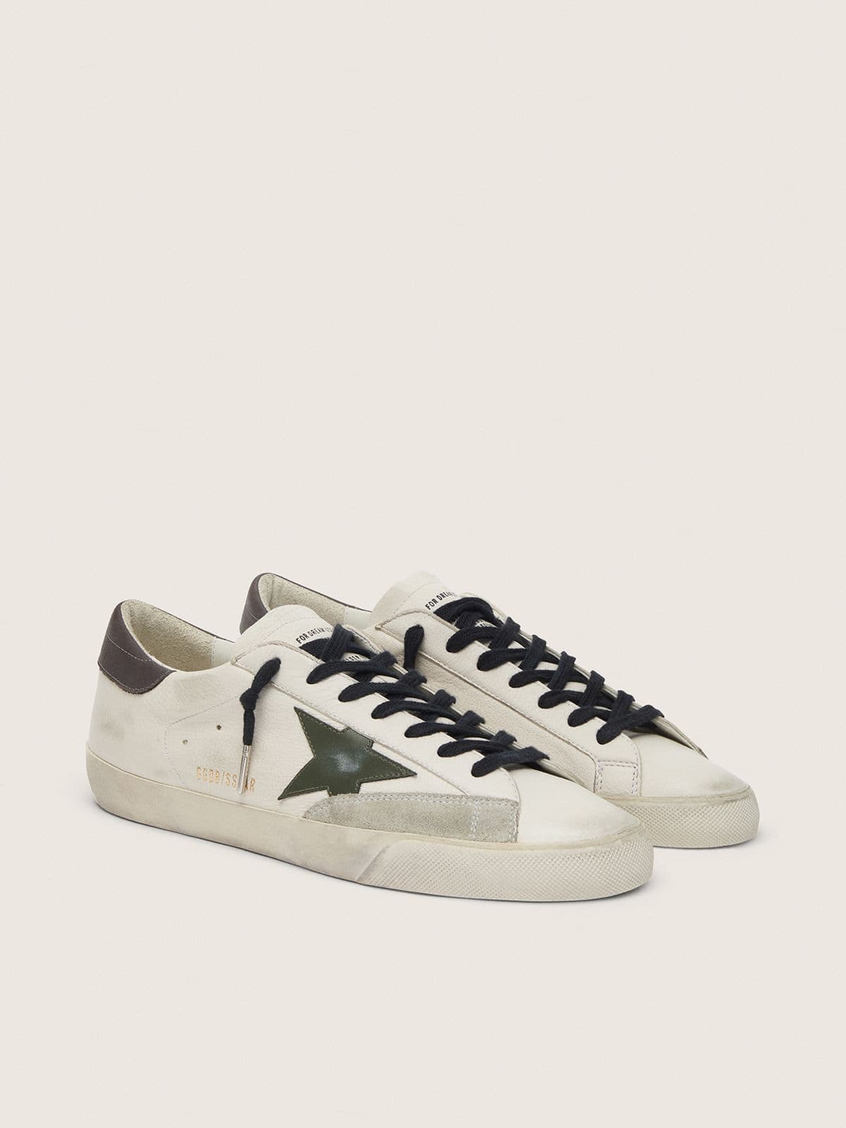 Golden Goose Super-Star Uomo in Nappa con Stella in Pelle Verde e Talloncino in Pelle Grigia