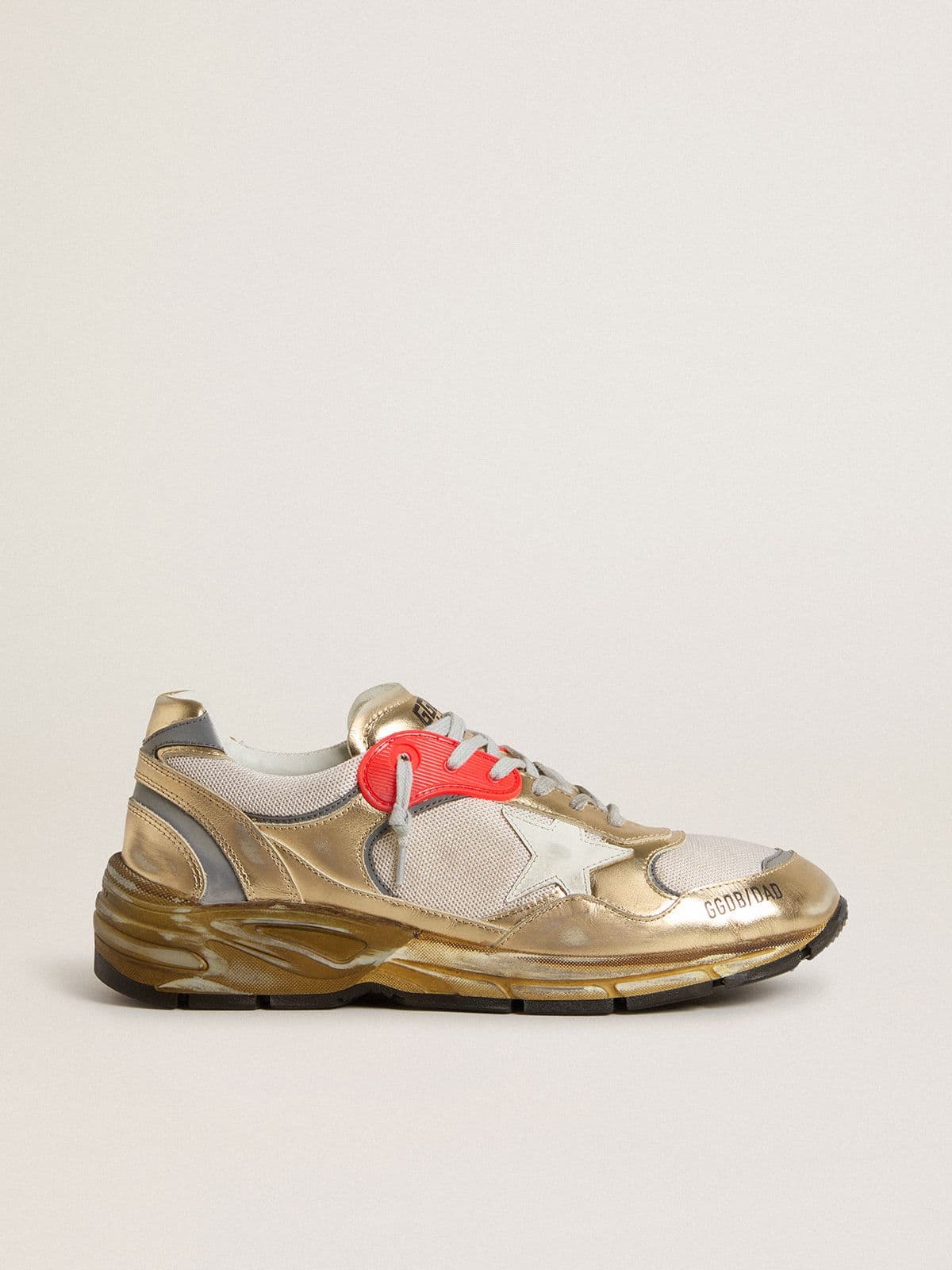Golden Goose Dad Star Uomo in Rete e Pelle Laminata Dorata con Stella in Pelle Bianca