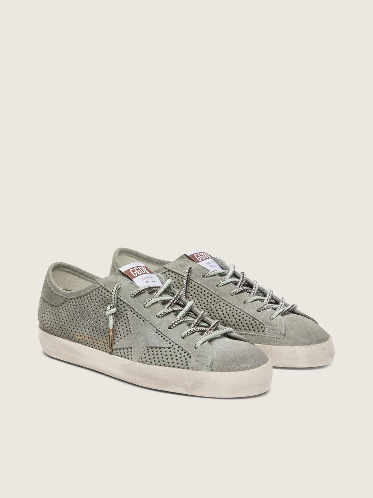 Golden Goose Super-Star Ltd Uomo in Suede Traforato Verde e Stella in Suede Ton sur Ton