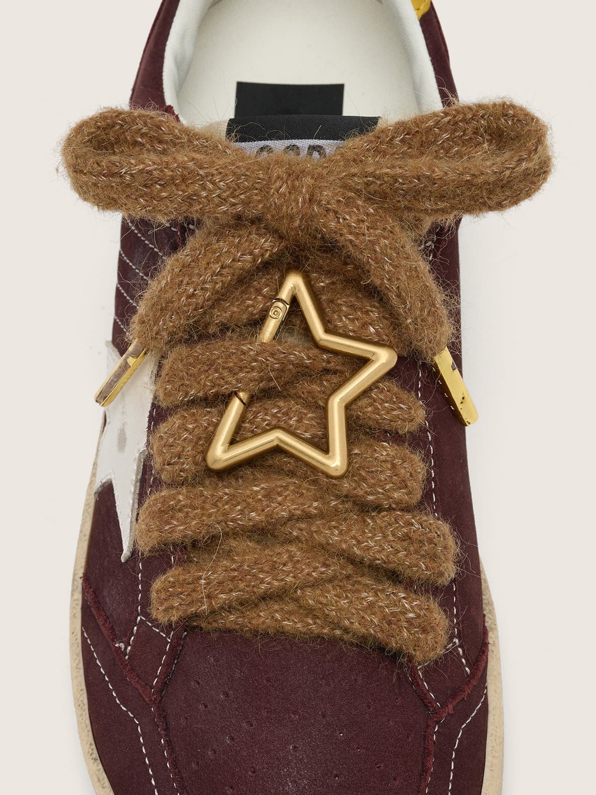 Golden Goose Skins laccio in lana color marrone con moschettone a forma di stella Golden
