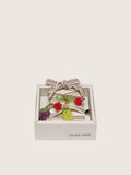 Golden Goose Skins ricamata a righe nei toni del crema e tortora con tre charm in perline a forma di frutta
