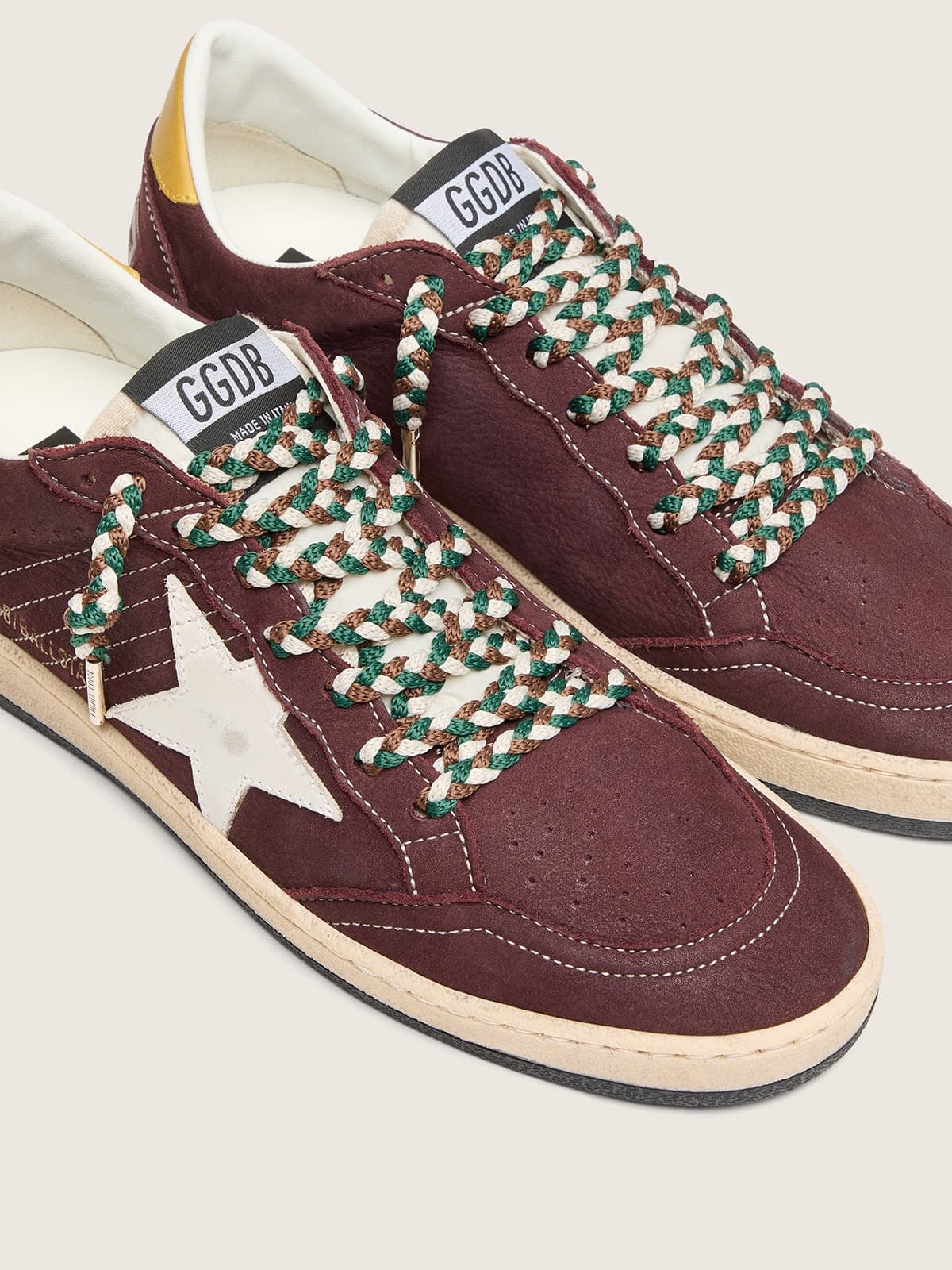 Golden Goose Laccio intrecciato crema, verde e marrone con dettagli argento