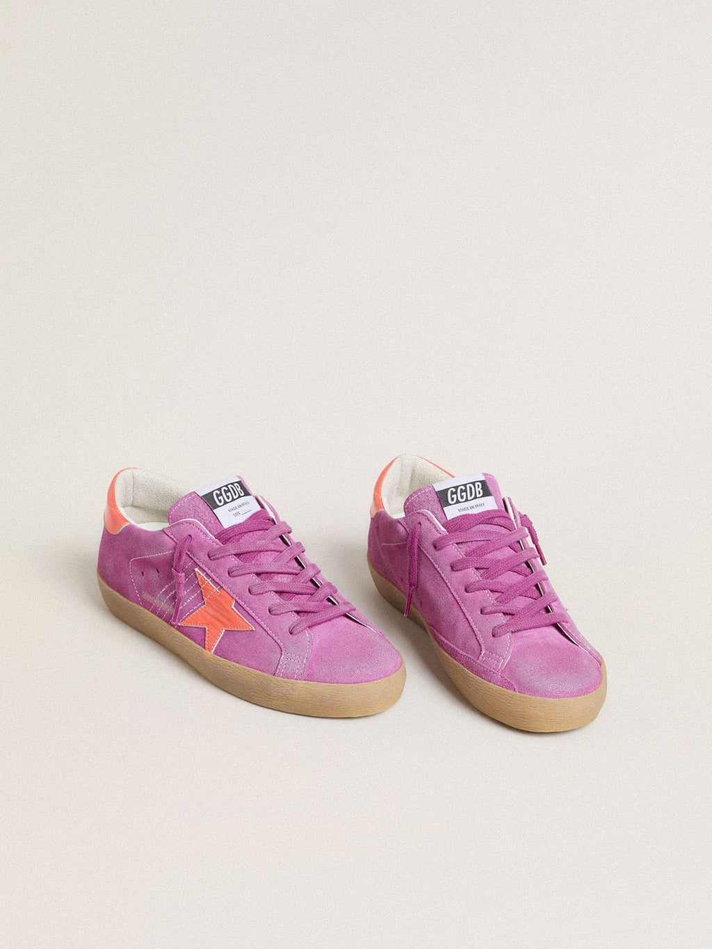 Golden Goose Super-Star Donna in Suede Fucsia con Stella e Talloncino in Pelle Laminata Arancio Fluo