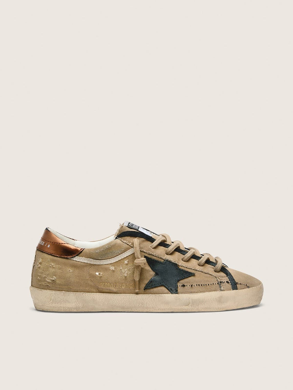 Golden Goose Super-Star Ltd Donna in Canvas Beige con Stella in Pelle Nera