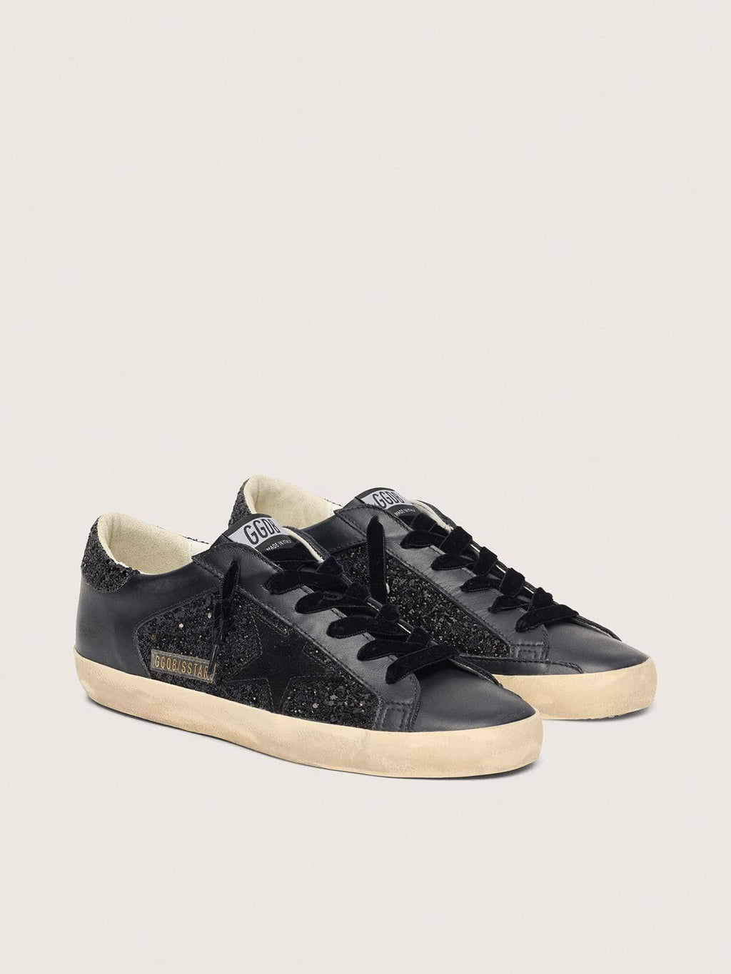 Golden Goose Super-Star Donna in Glitter Neri con Stella in Suede Nero e Inserti in Pelle