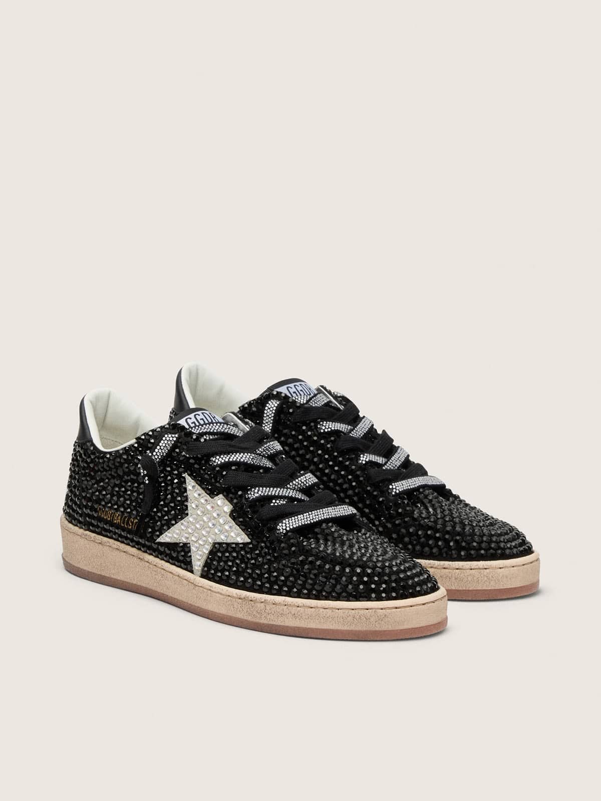 Golden Goose Ball Star in Suede Nera con Stella Bianca e Cristalli Swarovski