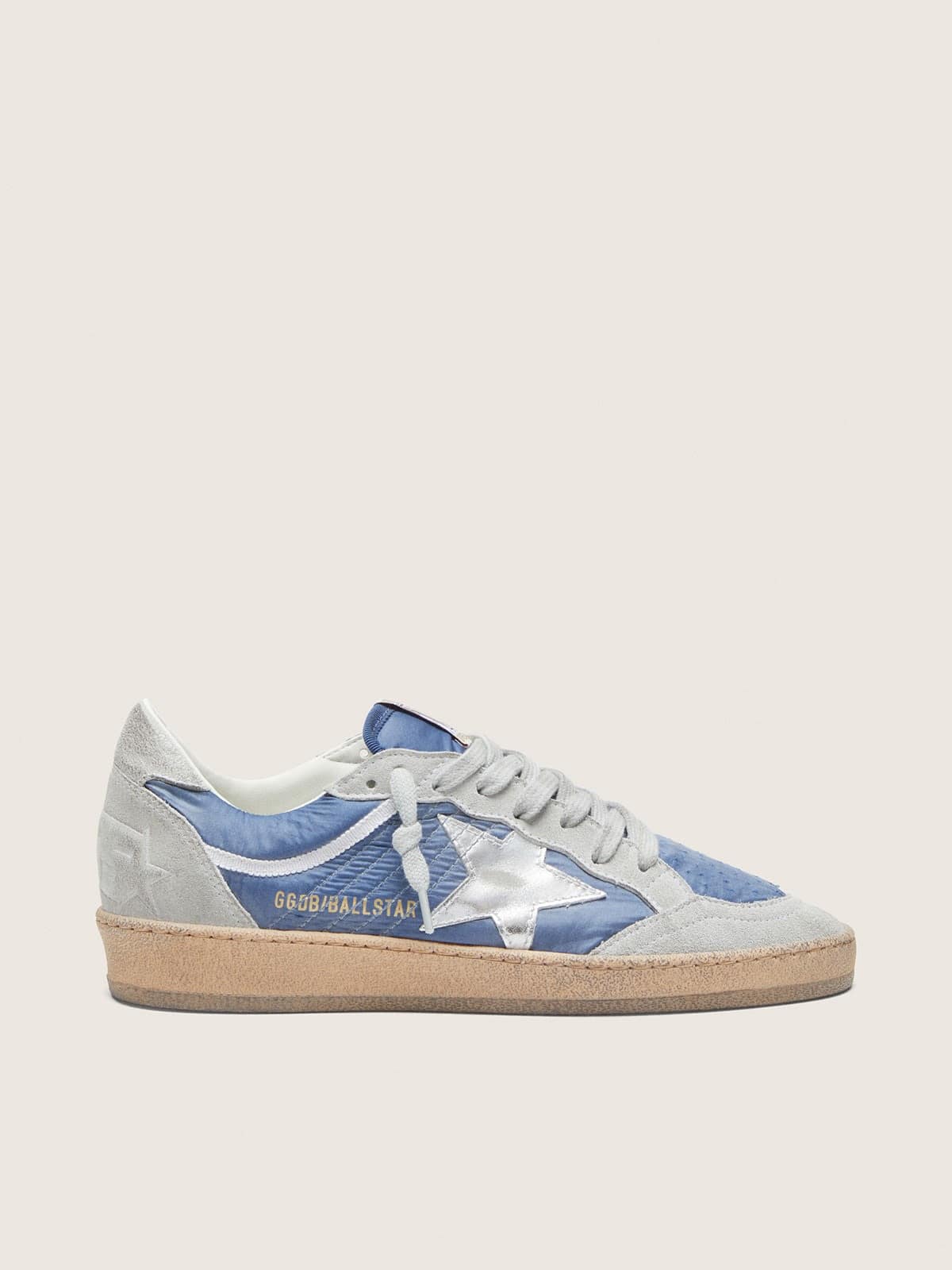 Golden Goose Ball Star Donna in Nylon Blu Denim con Inserti in Suede Grigio Chiaro e Stella in Pelle Laminata Argento