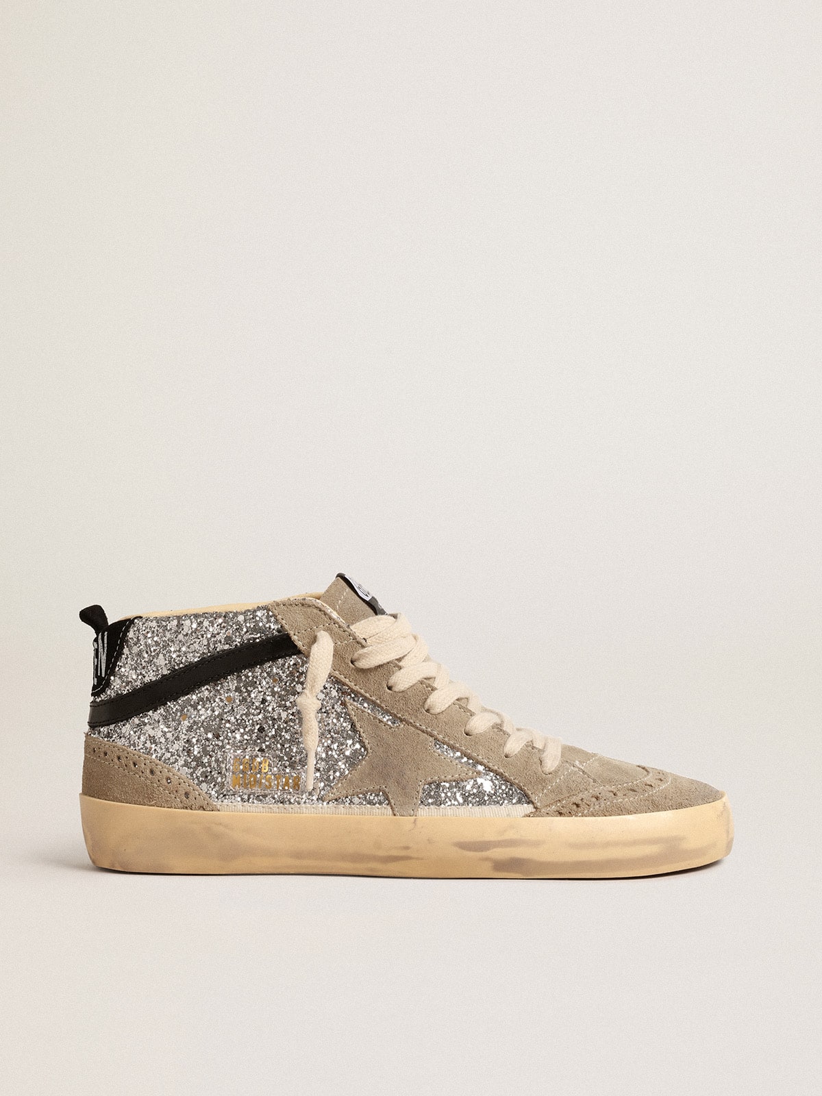 Golden Goose Mid Star in Glitter Argento con Stella in Suede e Virgola Nera