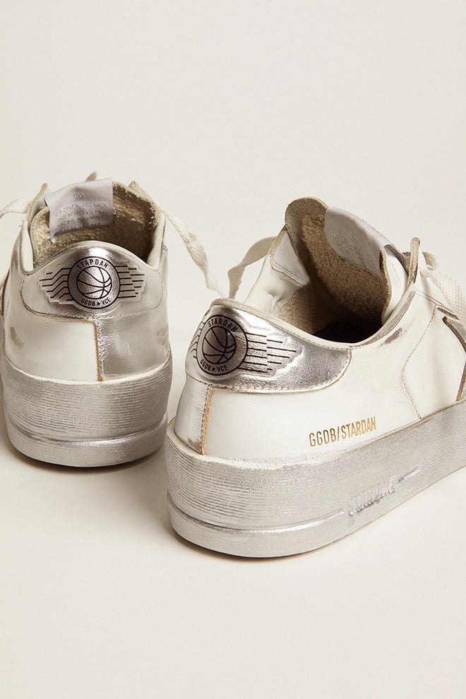 Golden Goose Stardan con Stella e Talloncino in Pelle Laminata Argento