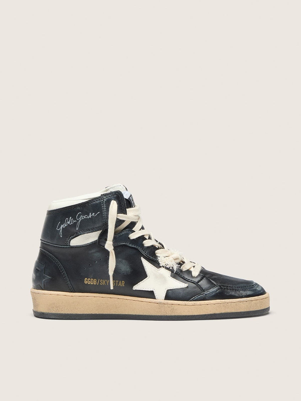 Golden Goose Sky Star Donna in Nappa Nera con Stella Bianca