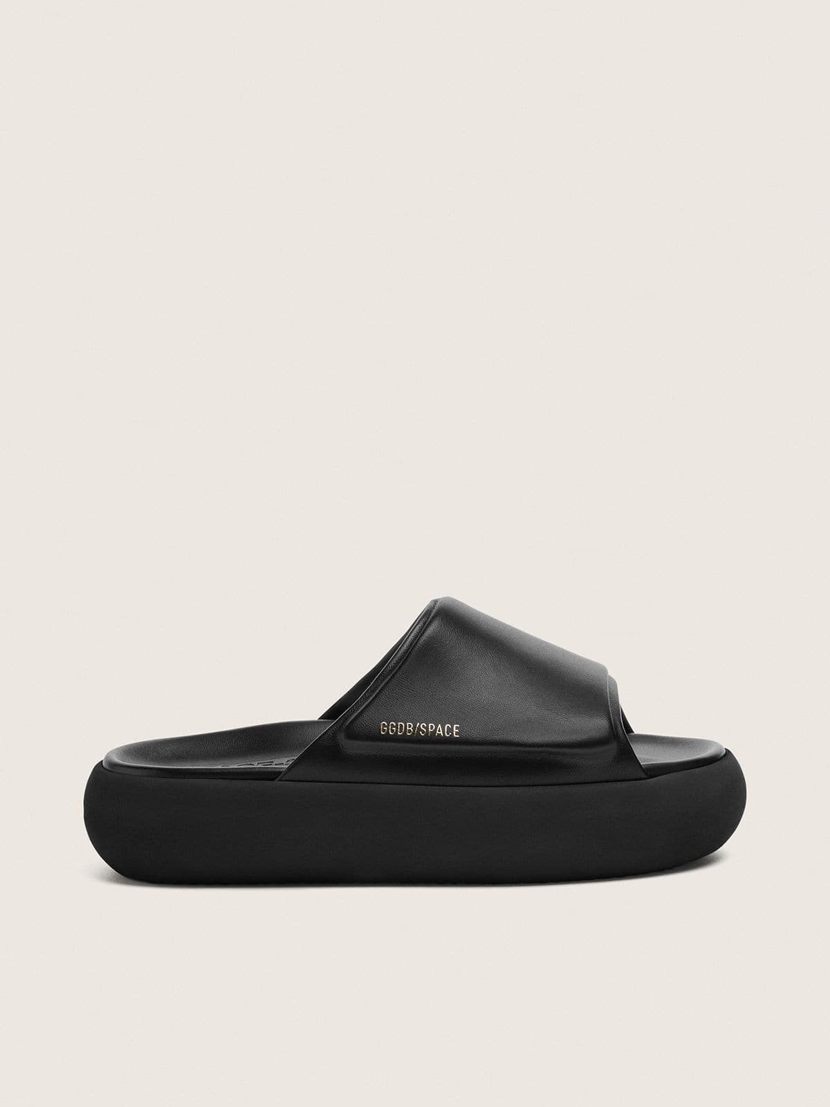 Golden Goose Ciabatte Space Star Donna in Pelle Nera