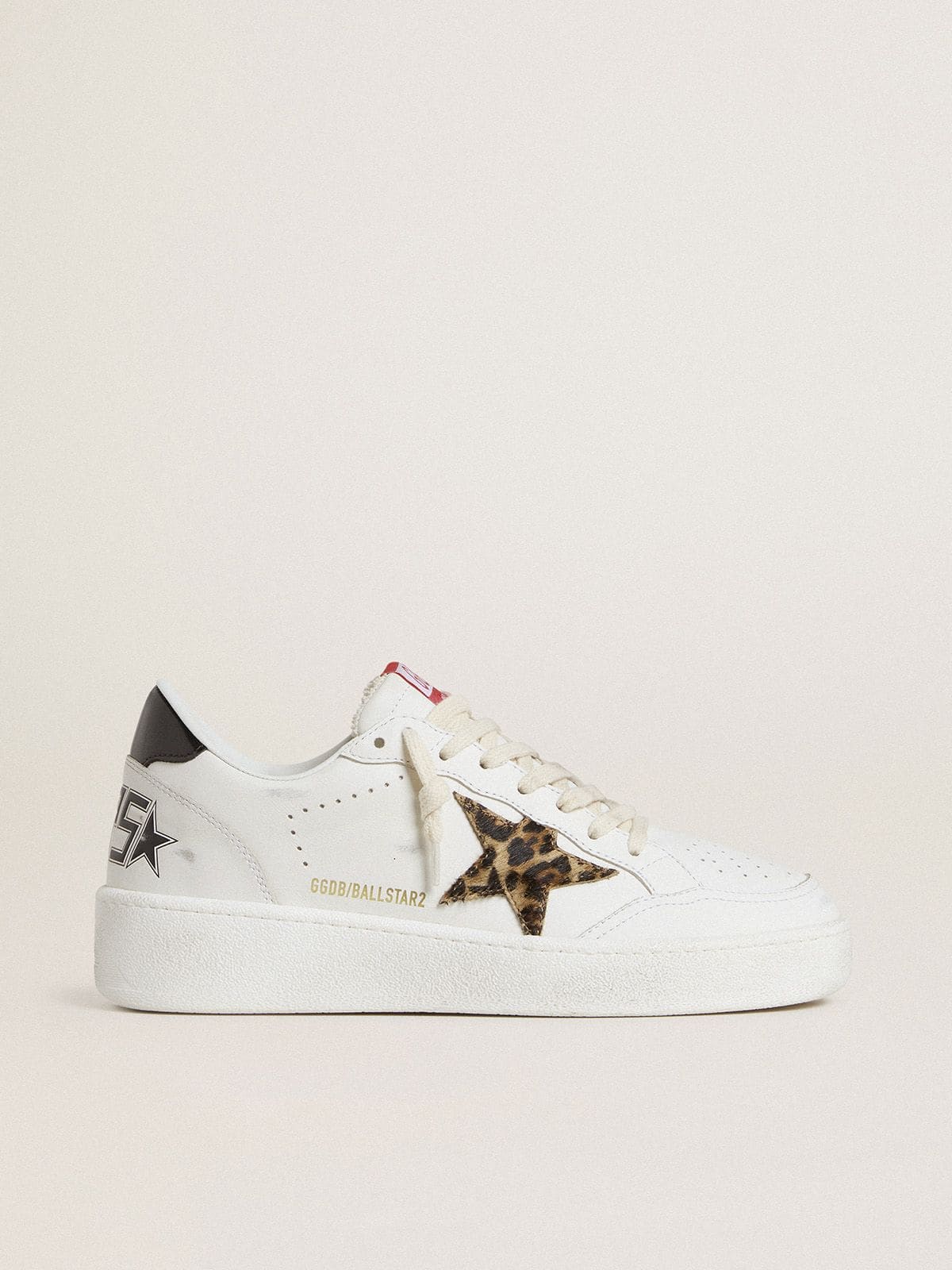 Golden Goose Ball Star con Stella in Cavallino Leo e Talloncino in Pelle Laminata Nera