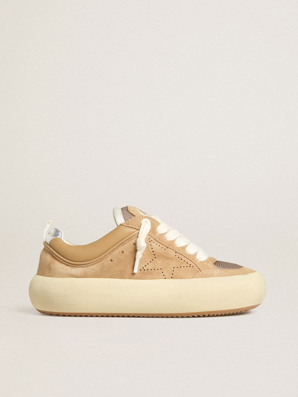 Golden Goose Space Star Cube Donna in Suede Tabacco con Stella Traforata