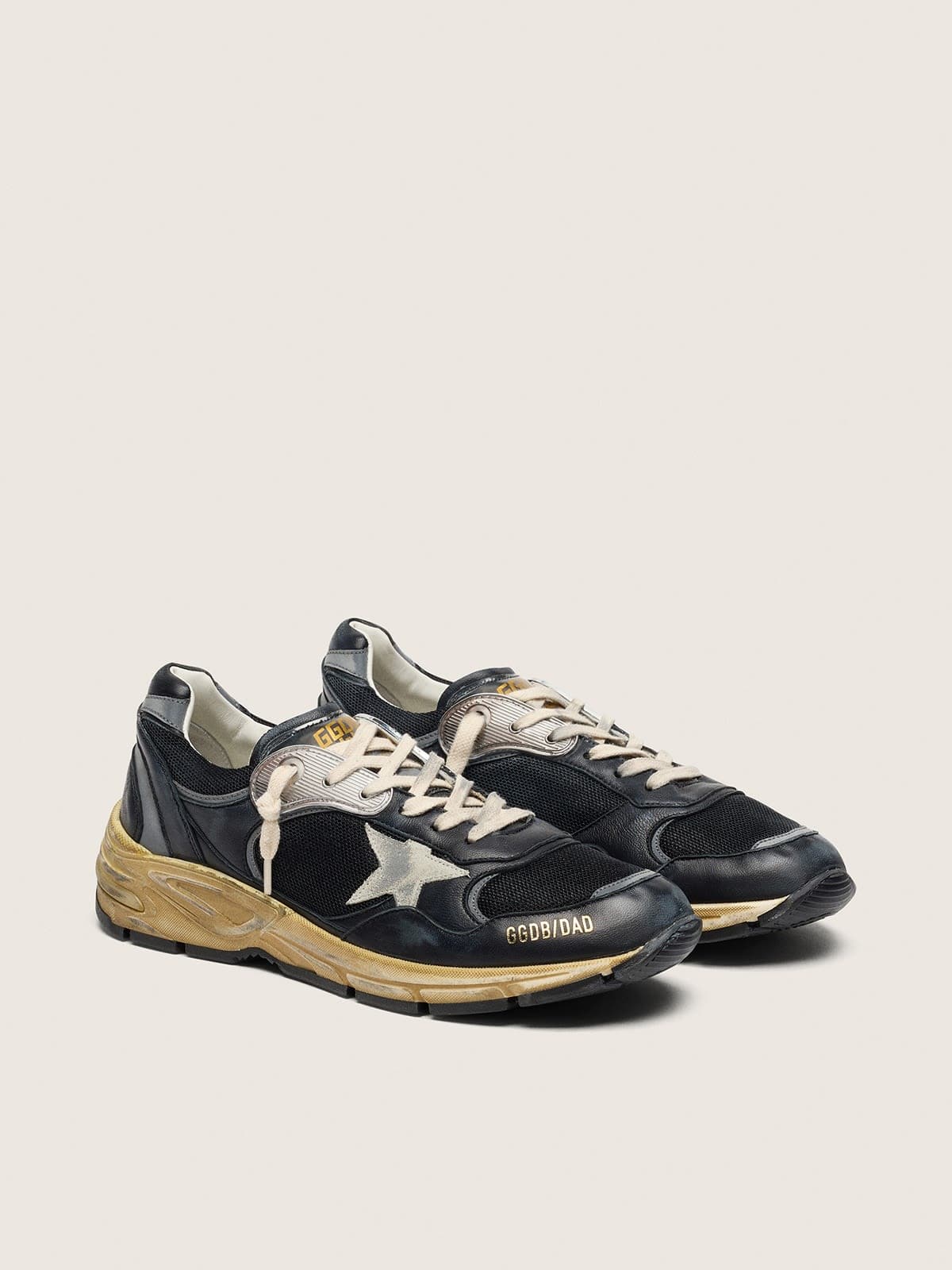 Golden Goose Dad Star Donna in Rete e Nappa Nere e Argento con Stella Color Ghiaccio