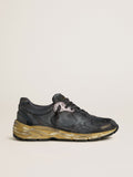 Golden Goose Dad Star Donna in Pelle Crackl  e Naplak Neri con Stella e Talloncino Neri