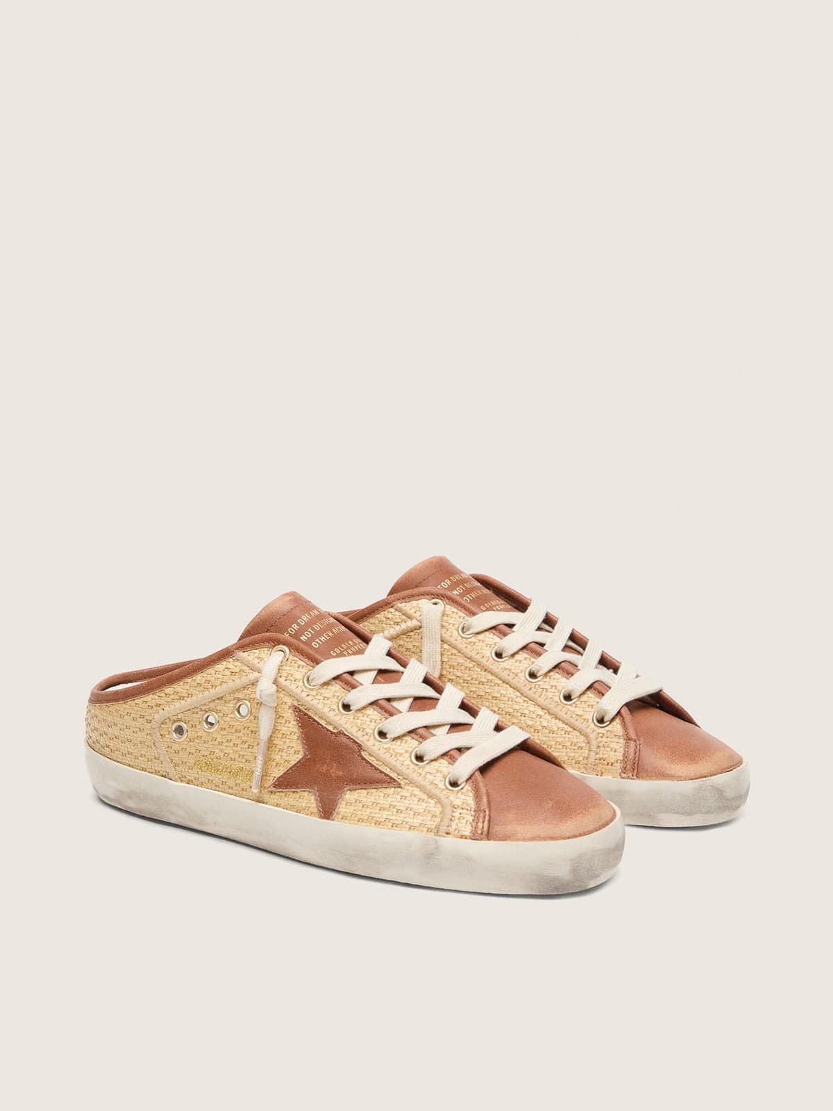 Golden Goose Super-Star Sabot Donna in Rafia con Stella Color Mattone