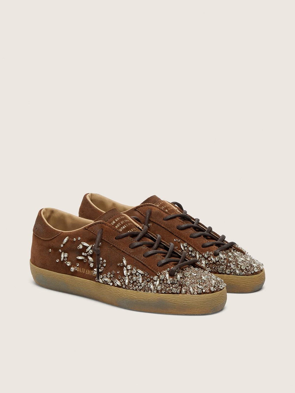 Golden Goose Super-Star Ltd Donna in Suede Marrone con Stella Ricamata in Ton Sur Ton e Strass Argento
