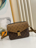 LV POCHETTE MÉTIS – Accessorio premium elegante