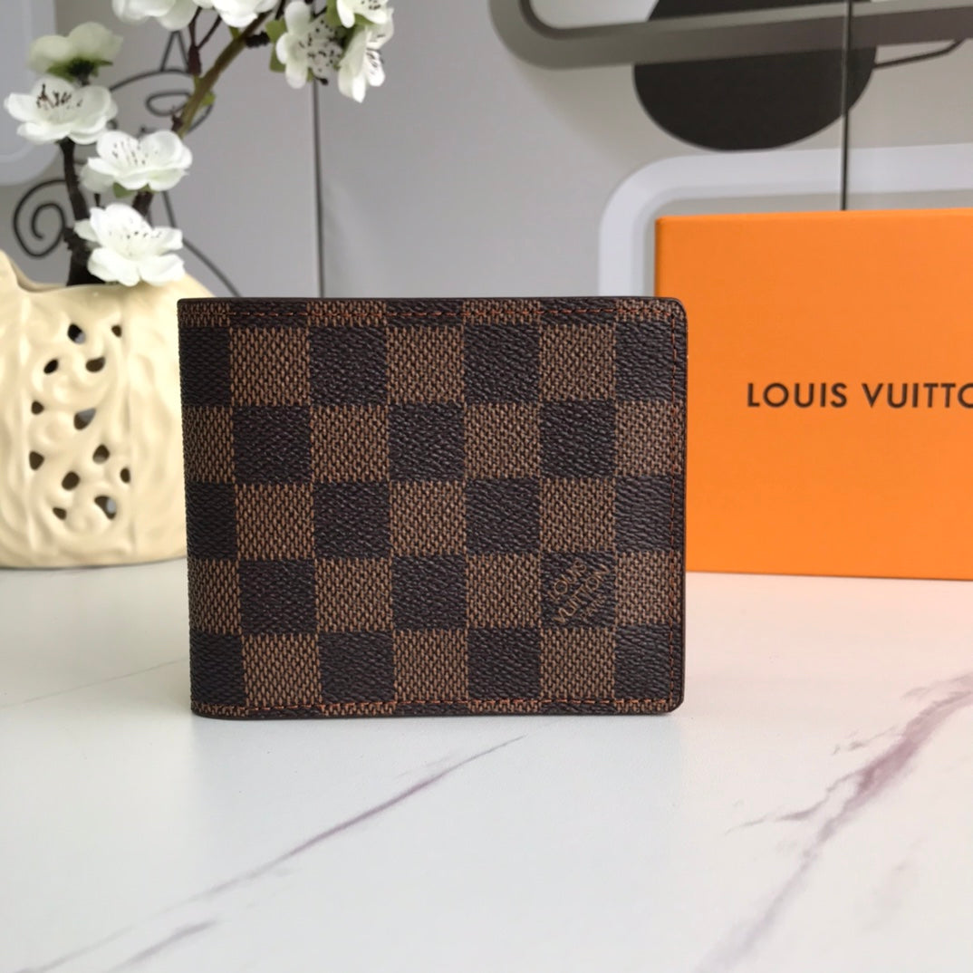 LV PORTAFOGLIO MULTIPLE – Accessorio premium elegante