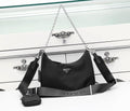 PRADA RE-EDITION 2005 IN RE-NYLON BLACK – Accessorio premium elegante