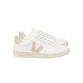 Veja - V-12 Leather White Sable – Accessorio premium elegante