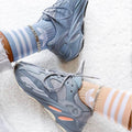 Yeezy Boost 700 – Accessorio premium elegante