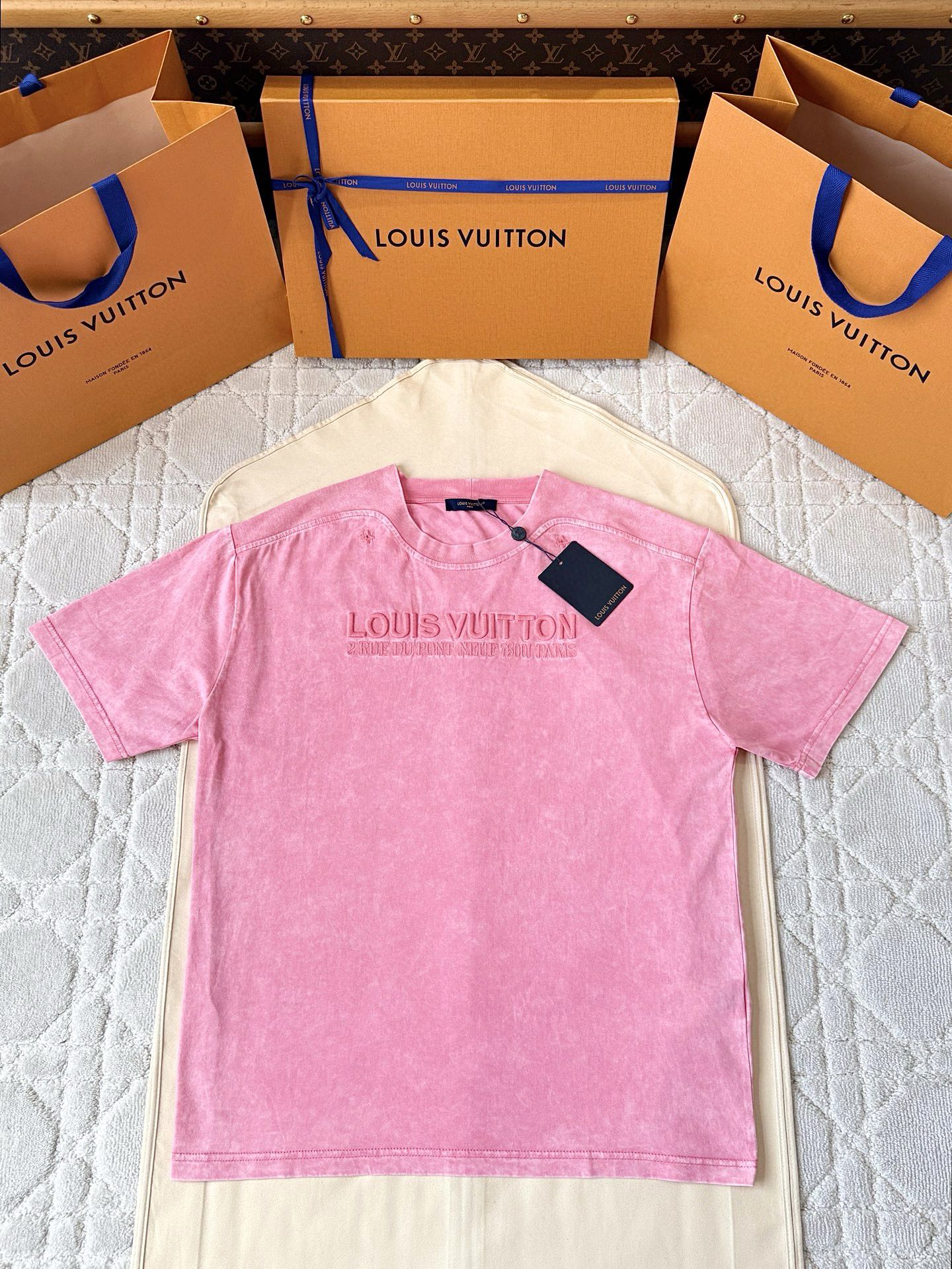 LV 25 Washed Powder Embroidery Round Neck T-shirt Pink Cotton – Accessorio premium elegante